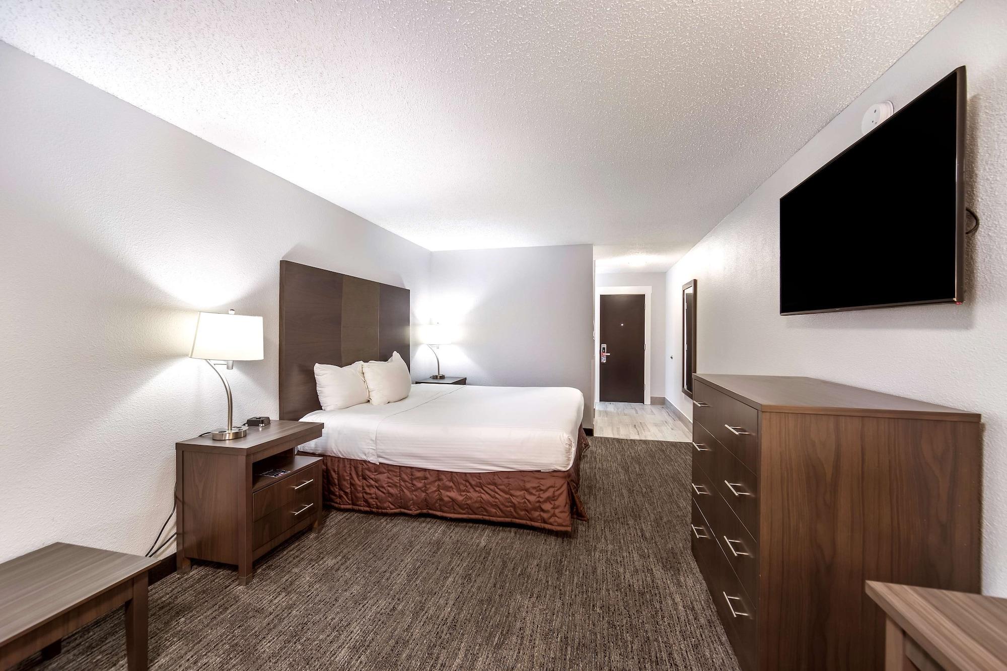 Red Lion & Hotel 3*