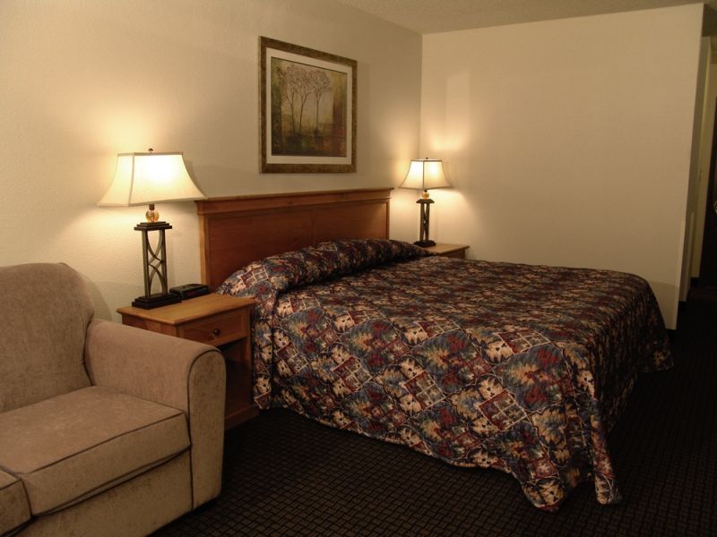 Red Lion & Hotel 3*